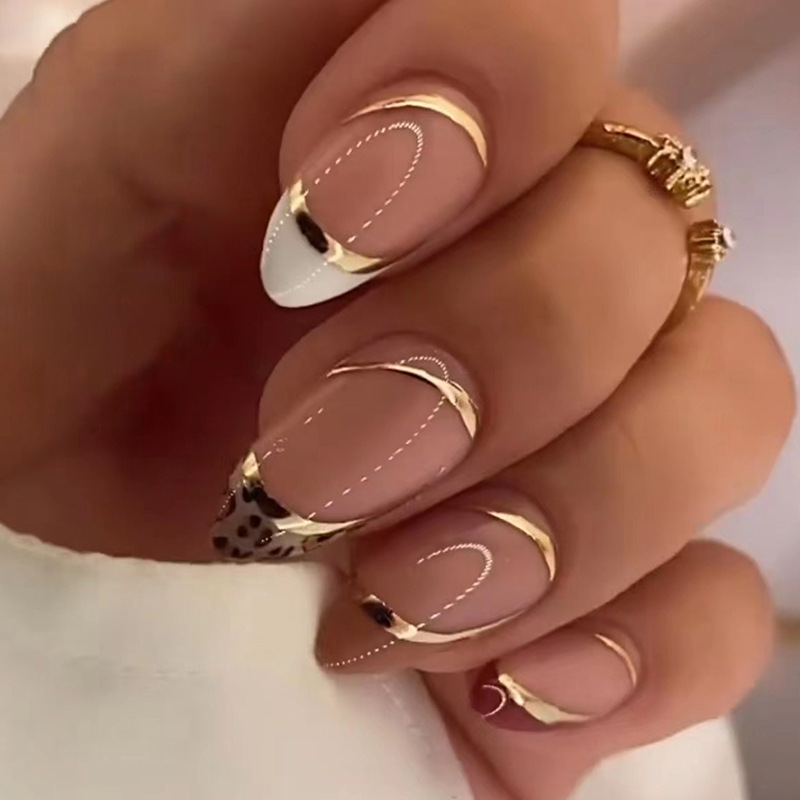 Nail Art Aesthetic - Medium fake nails for women girls